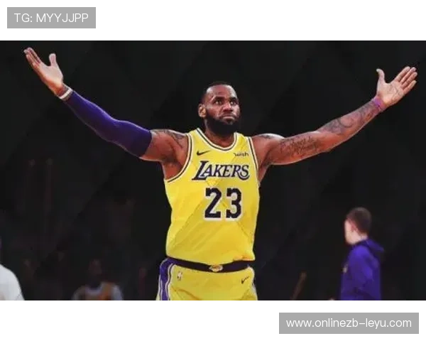 英格兰后卫里斯·詹姆斯:新赛季表现引期待 英格兰后卫里斯·詹姆斯:新赛季表现引期待